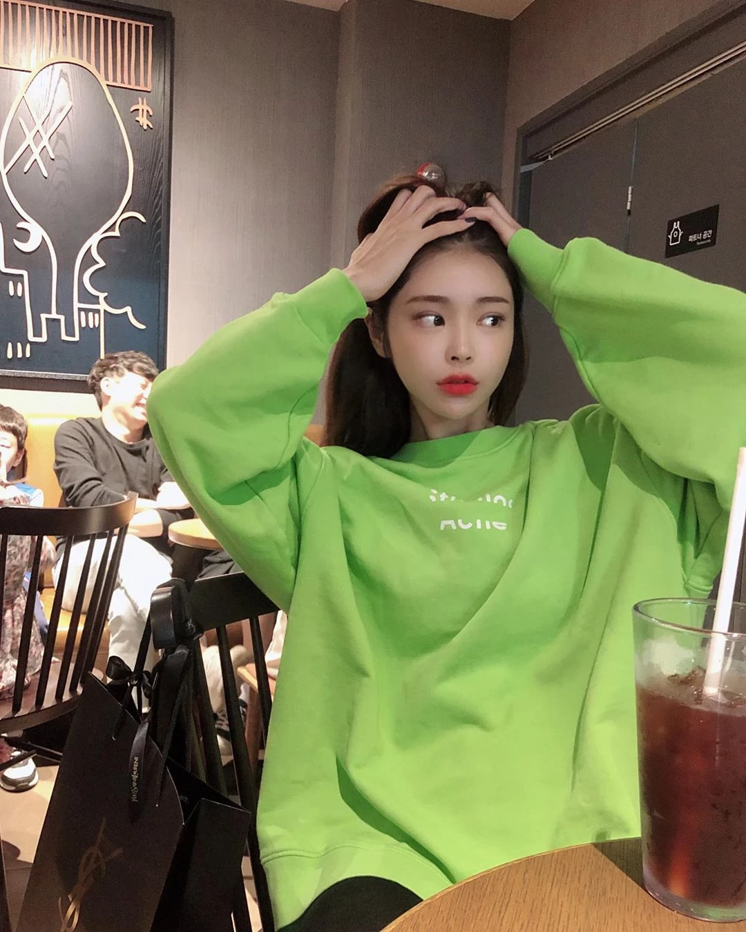 甜美外表私藏姣好身材 飘散女神光芒让网友暴动